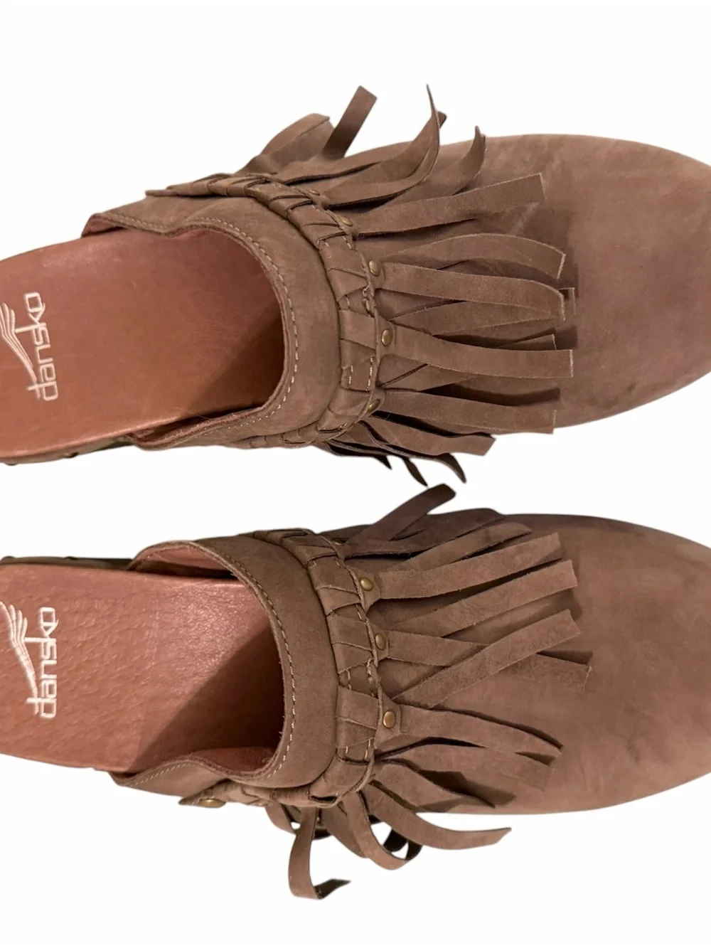Dansko Deni Clogs EU 40 Taupe Nubuck Fringe Studded Platform Boho Mules